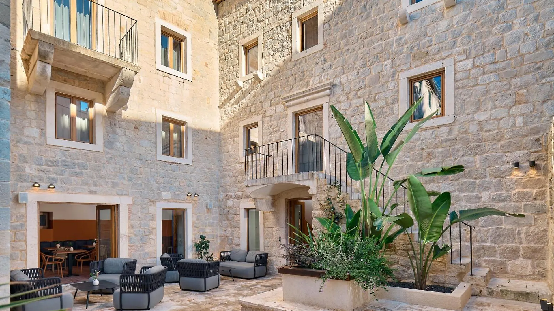 Central Heritage Hotel Σπλιτ